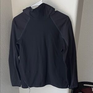 Lululemon “Fleece Hiking Hoodie” Men’s Size XS